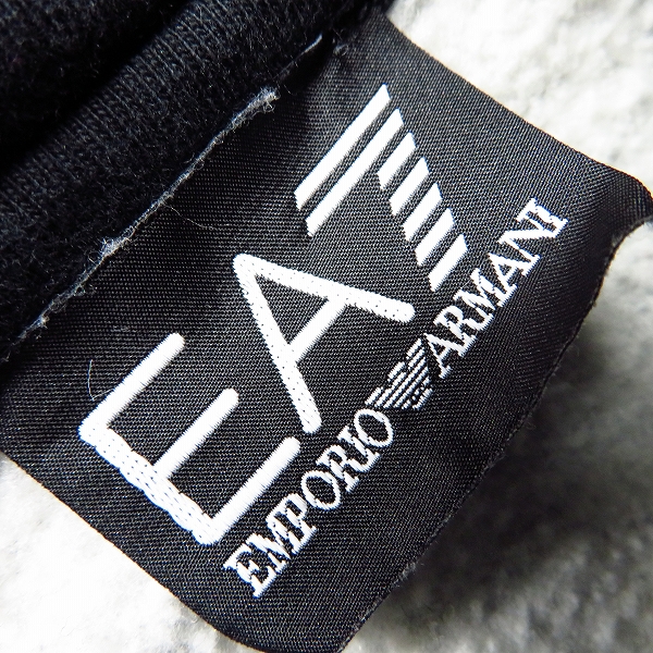実際に弊社で買取させて頂いたEMPORIO ARMANI/エンポリオアルマーニ EA7 ロゴプリントパーカー/M の画像 2枚目