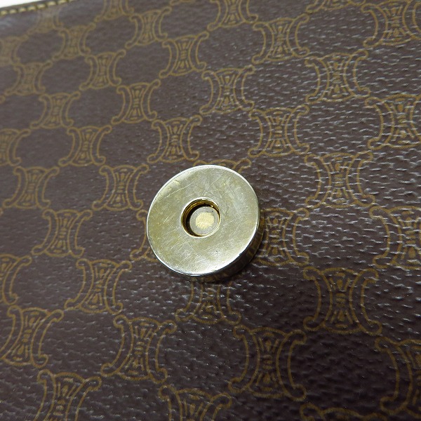 実際に弊社で買取させて頂いたCELINE/セリーヌ マカダム柄 ヴィンテージ マグネットボタン ショルダーバッグの画像 5枚目