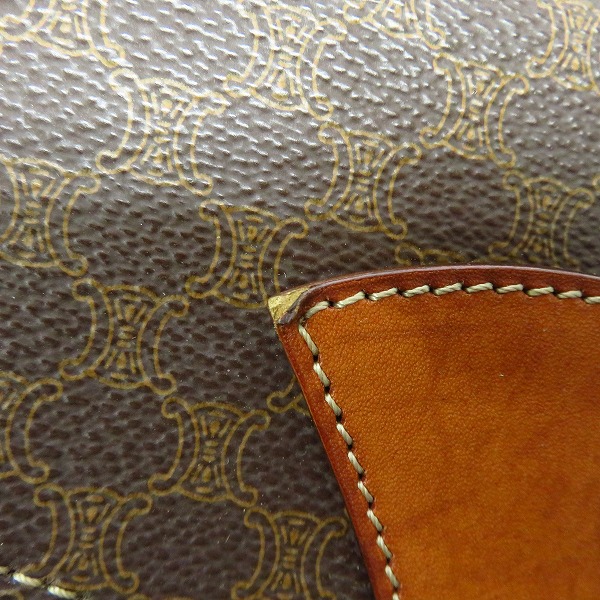 実際に弊社で買取させて頂いたCELINE/セリーヌ マカダム柄 ヴィンテージ マグネットボタン ショルダーバッグの画像 6枚目