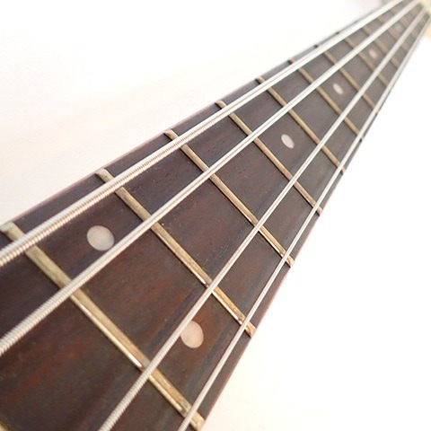 実際に弊社で買取させて頂いた★Bacchus/バッカス universe Series ジャズベースタイプ エレキベースの画像 4枚目
