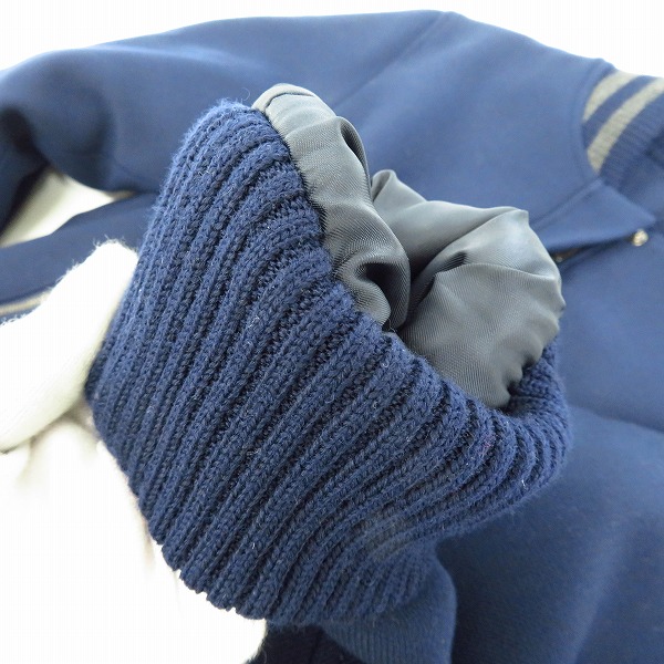 実際に弊社で買取させて頂いたLACOSTE/ラコステ 裏キルティング ウール混ジップアップジャケット ネイビー /38の画像 5枚目