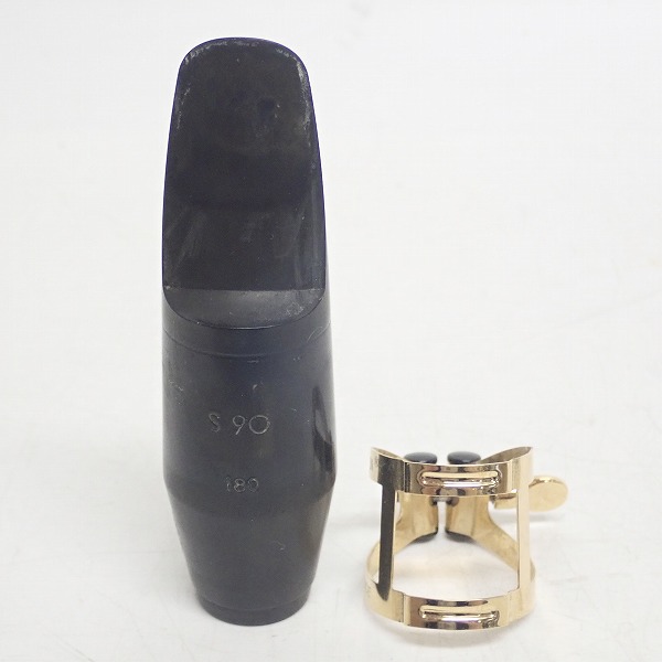 実際に弊社で買取させて頂いたSELMER/セルマー アルトサックス用 マウスピース S90 180 リガチャー付き