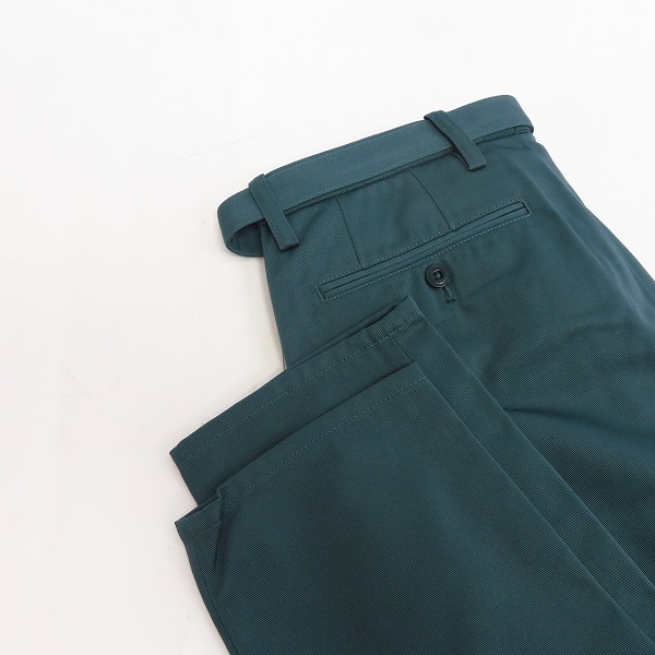 実際に弊社で買取させて頂いた【未使用】FACTOTUM×DICKIES/ファクトタム×ディッキーズ 1タックロングベルトチノスラックス GREEN/09050136/44の画像 7枚目