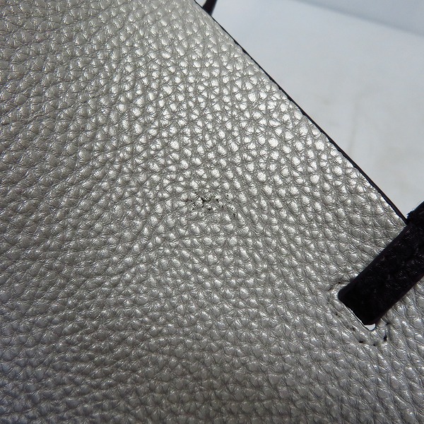 実際に弊社で買取させて頂いたARMANI EXCHANGE/アルマーニエクスチェンジ トートバッグ ブラック/シルバーの画像 5枚目