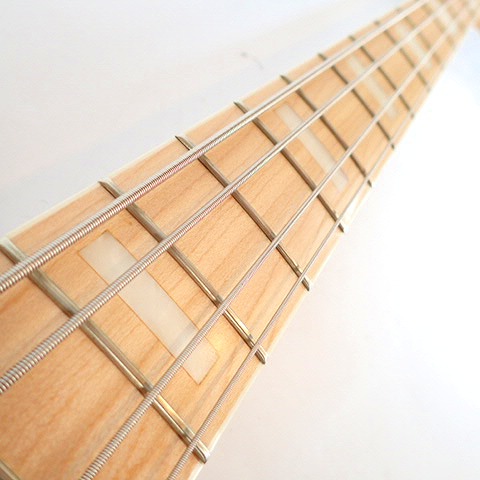 実際に弊社で買取させて頂いた★Bacchus/バッカス Hand Crafted Equipment HJB4-STANDARD/ASH ジャズベースタイプ エレキベースの画像 4枚目