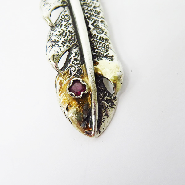 実際に弊社で買取させて頂いたBWL/ビルウォールレザー グラフィティフェザー ネックレス/ペンダントトップ w/ゴールドサダー w/ストーンの画像 6枚目