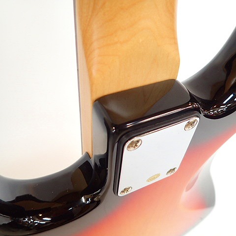 実際に弊社で買取させて頂いた★Bacchus/バッカス Universe Series/ユニバースシリーズ ジャズベース タイプ エレキベースの画像 8枚目