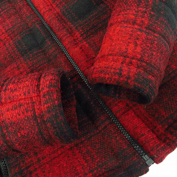 実際に弊社で買取させて頂いたHYDROGEN×Luigi Bianchi/ハイドロゲン×ルイジビアンキ 中綿チェック柄フーディージャケット 46の画像 9枚目