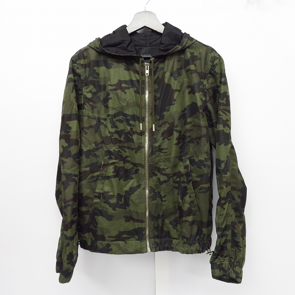 実際に弊社で買取させて頂いたGIVENCHY/ジバンシィ メッシュパーカー 迷彩/カモフラ 46