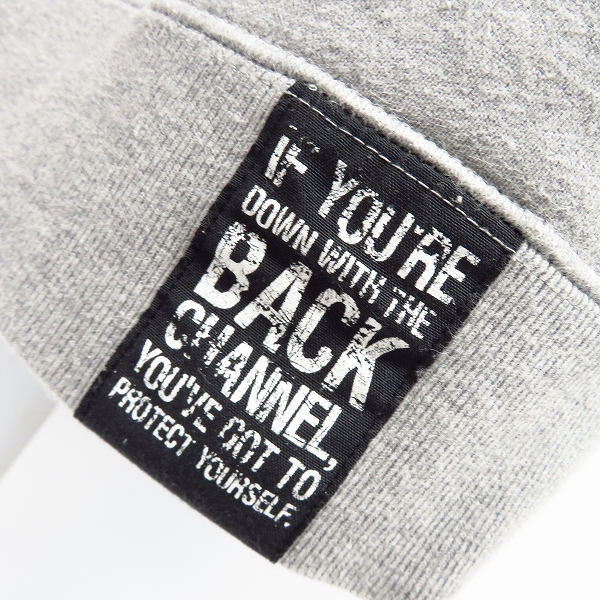 実際に弊社で買取させて頂いたBackChannel/バックチャンネル プルオーバーパーカー グレー/Lの画像 2枚目