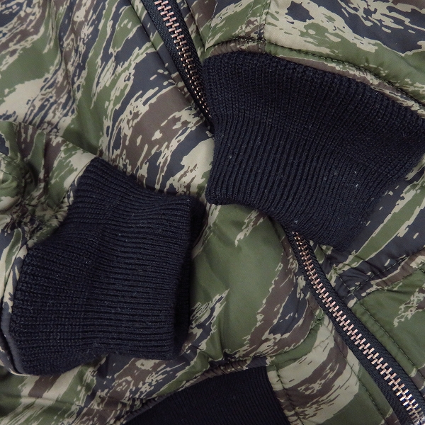 実際に弊社で買取させて頂いたBack Channel/バックチャンネル MA-1/フライトジャケット リバーシブル ゴーストライオンカモ ブラック/Mの画像 6枚目