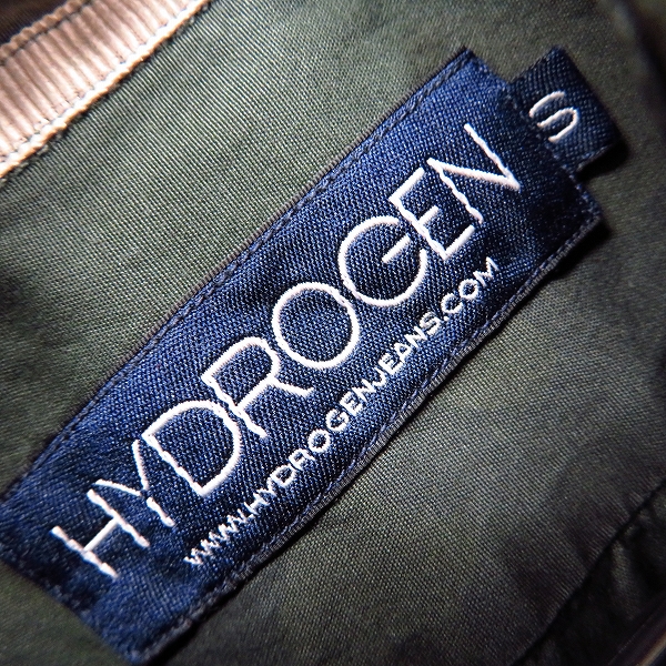 実際に弊社で買取させて頂いた【未使用】HYDROGEN/ハイドロゲン カモフラ/迷彩柄 スカル刺繍 ハーフスリーブ/半袖 シャツ Size：Sの画像 2枚目