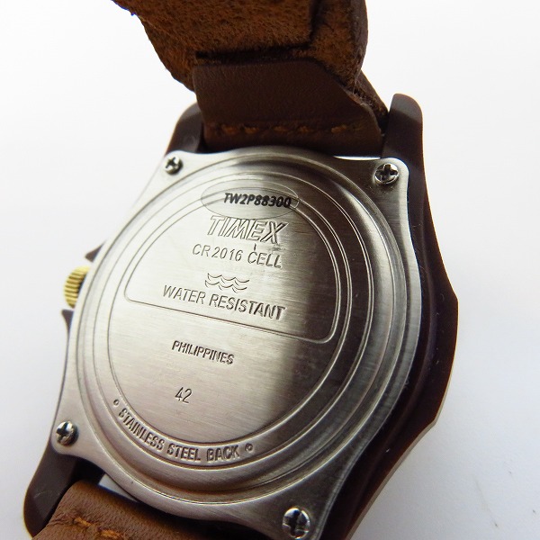 実際に弊社で買取させて頂いたTIMEX/タイメックス クォーツ腕時計 アナログ メッシュレザーベルト TW2P88300の画像 3枚目