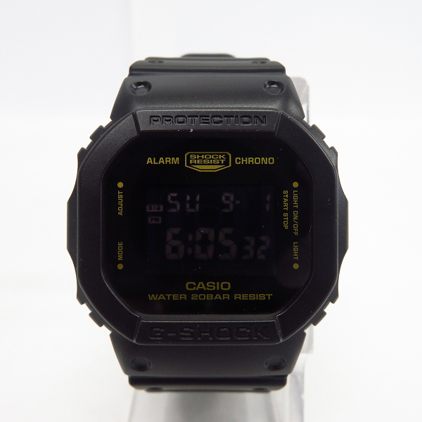 実際に弊社で買取させて頂いたG-SHOCK/Gショック×AMERICAN RAG CIE/アメリカンラグシー デジタル腕時計 DW-5600VTの画像 1枚目