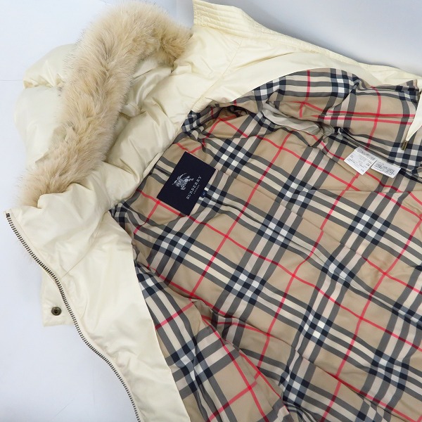 実際に弊社で買取させて頂いたBURBERRY LONDON/バーバリーロンドン フェザー混ダウンジャケット FS337-856-40/40の画像 2枚目