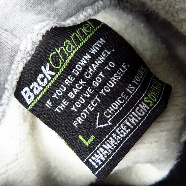 実際に弊社で買取させて頂いたBackChannel/バックチャンネル プルオーバーパーカー グレー/Lの画像 3枚目