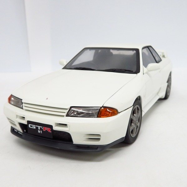 実際に弊社で買取させて頂いたAUTOart/オートアート  ミニカー NISSAN SKYLINE/日産 スカイライン  GT-R R32 N1 1/18 
