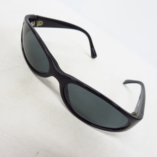 実際に弊社で買取させて頂いたHysterics/ヒステリックス サングラス/メガネフレーム 収納袋付き