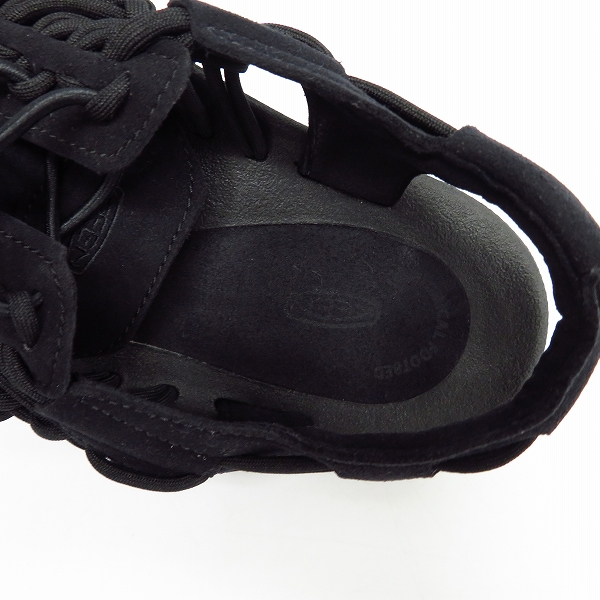 実際に弊社で買取させて頂いたKEEN/キーン UNEEK MONOCHROME/ユニークモノクローム サンダル 1014097/26.5の画像 4枚目