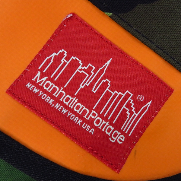 実際に弊社で買取させて頂いたManhattan Portage/マンハッタンポーテージ オレンジ×迷彩柄 メッセンジャーバッグの画像 3枚目
