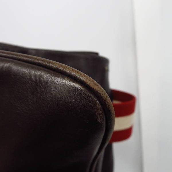 実際に弊社で買取させて頂いたBALLY/バリー レザー×キャンバス ショルダーバッグ ブラウン系の画像 7枚目