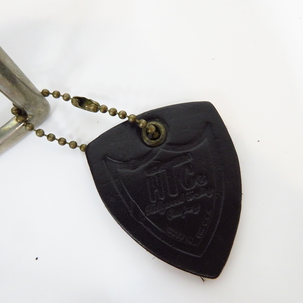 実際に弊社で買取させて頂いたHTC/エイチティーシー ピラミッドスタッズ レザーベルト 32の画像 5枚目