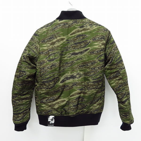 実際に弊社で買取させて頂いたBack Channel/バックチャンネル MA-1/フライトジャケット リバーシブル ゴーストライオンカモ ブラック/Mの画像 3枚目