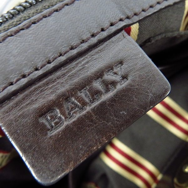 実際に弊社で買取させて頂いたBALLY/バリー レザー×キャンバス ショルダーバッグ ブラウン系の画像 4枚目