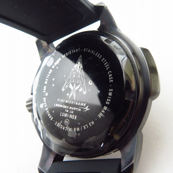 実際に弊社で買取させて頂いたLUMINOX/ルミノックス 3400 JET-BLACK F-117 NIGHTHAWK ラバーバンドの画像 3枚目