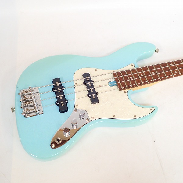 実際に弊社で買取させて頂いた★Bacchus/バッカス UNIVERSE SERIES ジャズベース タイプ ショートスケール エレキベースの画像 6枚目