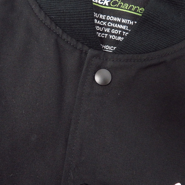 実際に弊社で買取させて頂いたBack Channel/バックチャンネル スタジャン バックプリント ブラック/Mの画像 6枚目