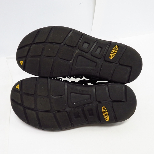 実際に弊社で買取させて頂いたKEEN/キーン UNEEK MONOCHROME/ユニークモノクローム サンダル 1014097/26.5の画像 2枚目