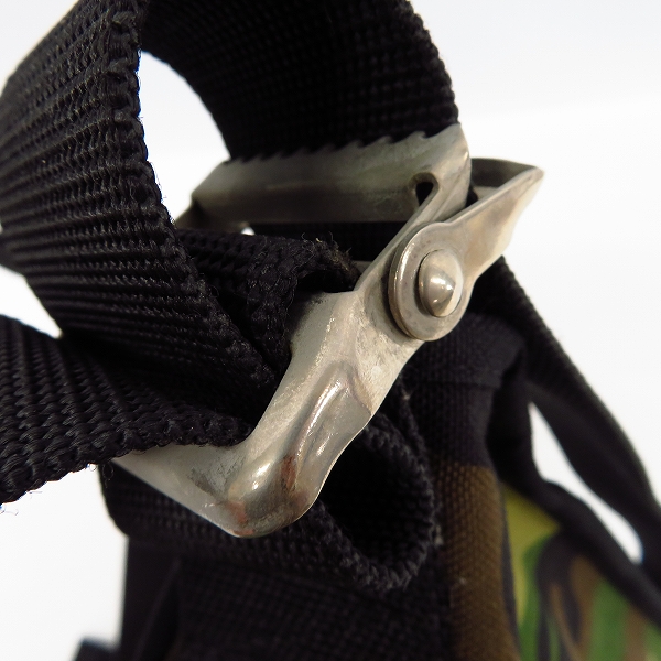 実際に弊社で買取させて頂いたManhattan Portage/マンハッタンポーテージ オレンジ×迷彩柄 メッセンジャーバッグの画像 8枚目