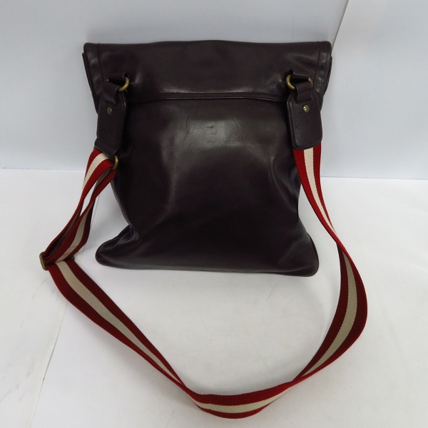 実際に弊社で買取させて頂いたBALLY/バリー レザー×キャンバス ショルダーバッグ ブラウン系の画像 1枚目