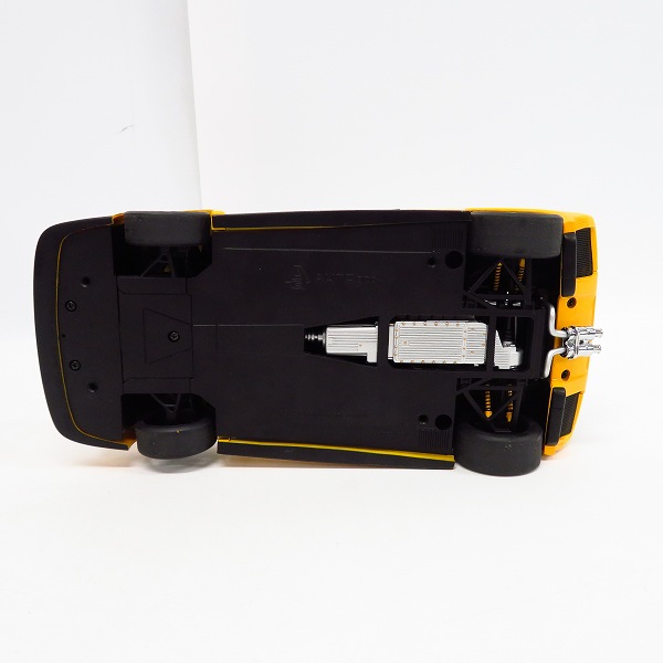 実際に弊社で買取させて頂いた【難有】AUTOart/オートアート  ミニカー Lamborghini/Diablo/ランボルギーニ ディアブロ 1/18 の画像 2枚目