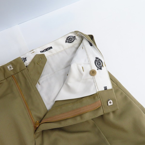 実際に弊社で買取させて頂いた【未使用】FACTOTUM×DICKIES/ファクトタム×ディッキーズ 1タックロングベルトチノスラックス BEIGE/09050136/46の画像 6枚目