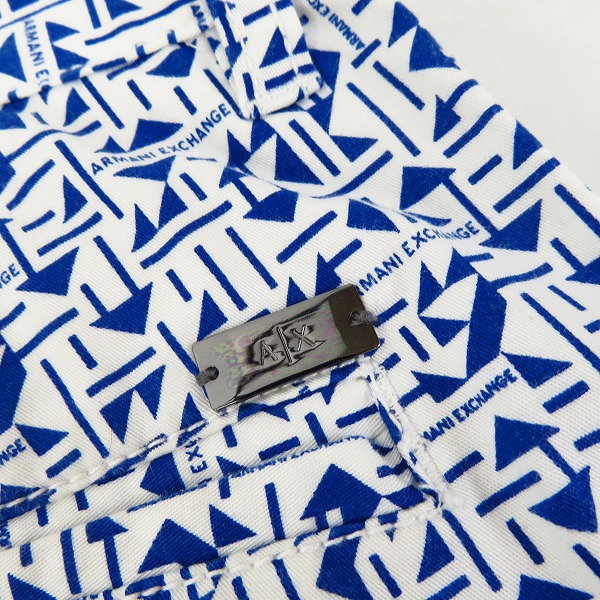 実際に弊社で買取させて頂いたARMANI EXCHANGE/アルマーニエクスチェンジ ロゴ総柄ハーフパンツ 28の画像 6枚目