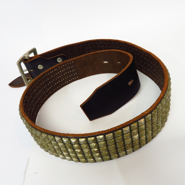 実際に弊社で買取させて頂いたHTC/エイチティーシー ピラミッドスタッズ レザーベルト 32の画像 6枚目