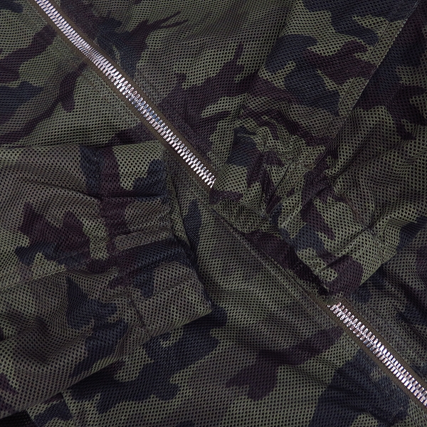 実際に弊社で買取させて頂いたGIVENCHY/ジバンシィ メッシュパーカー 迷彩/カモフラ 46の画像 8枚目