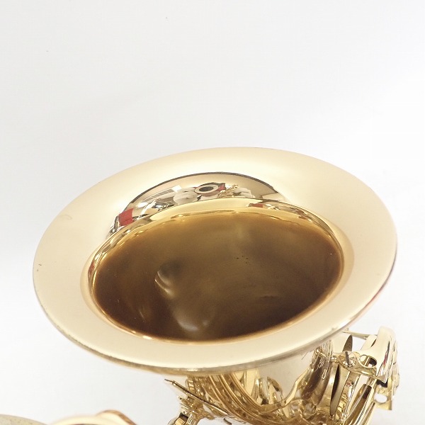 実際に弊社で買取させて頂いた★H.SELMER/セルマー アルトサックス SUPER ACTION 80/SA80/スーパーアクション80 SERIE II 彫刻有り マウスピース/ケース付の画像 3枚目