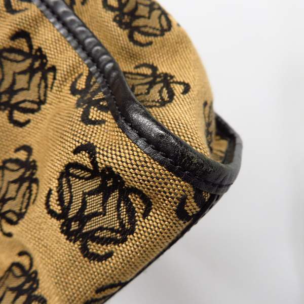 実際に弊社で買取させて頂いたLOEWE/ロエベ ロゴ総柄 キャンバス×レザー ハンドバッグの画像 6枚目