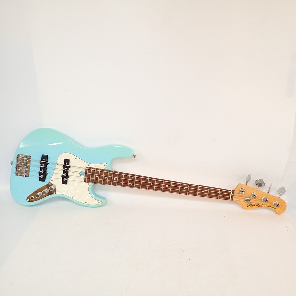 実際に弊社で買取させて頂いた★Bacchus/バッカス UNIVERSE SERIES ジャズベース タイプ ショートスケール エレキベース