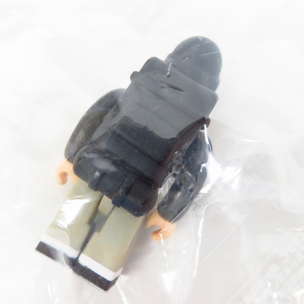 実際に弊社で買取させて頂いた【未開封】kubrick/キューブリック 藤原ひろし フィネス/グッドイナフ 100% 2000年/非売懸賞品 2点セット の画像 2枚目