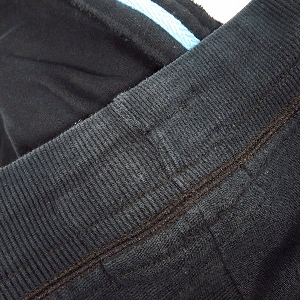 実際に弊社で買取させて頂いたHYDROGEN/ハイドロゲン プルオーバーパーカー/スウェットパンツ スカルプリント ブラック/ブルー セットアップ Sの画像 8枚目