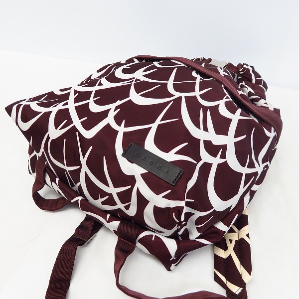 実際に弊社で買取させて頂いたMARNI/マルニ shatter print バックパック ボルドー の画像 2枚目