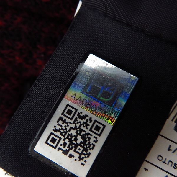 実際に弊社で買取させて頂いたHYDROGEN×Luigi Bianchi/ハイドロゲン×ルイジビアンキ 中綿チェック柄フーディージャケット 46の画像 6枚目