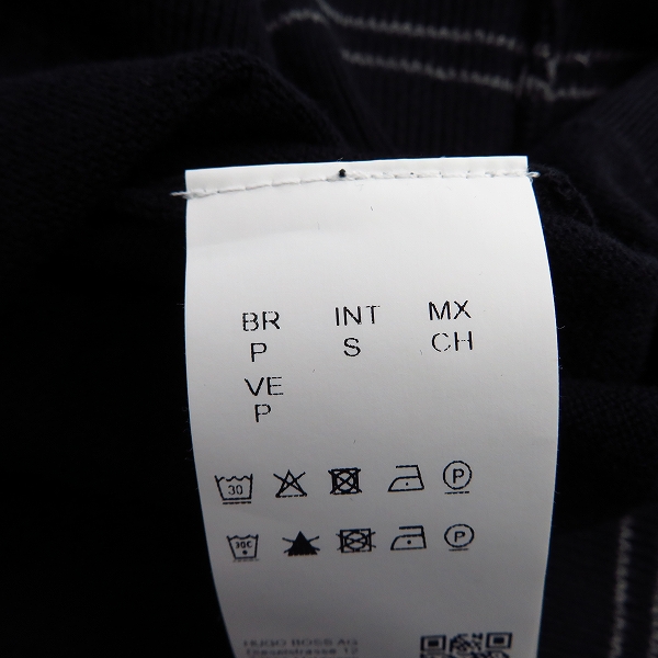 実際に弊社で買取させて頂いたHUGO BOSS/ヒューゴボス ロゴ刺繍/バッジ付き長袖ニット/Sの画像 3枚目