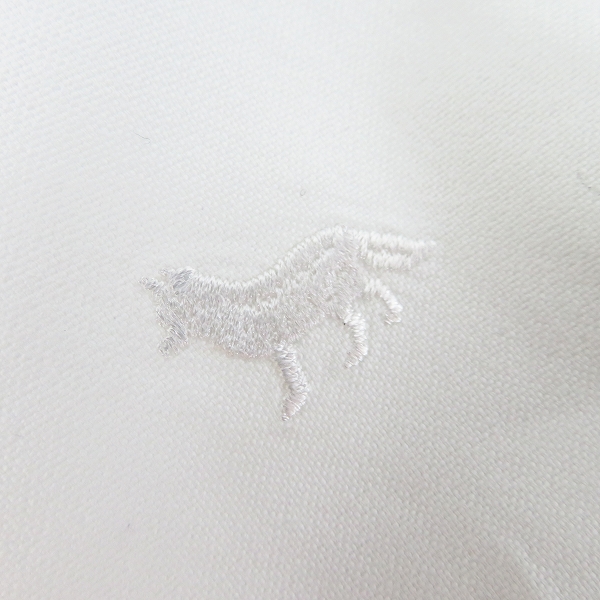 実際に弊社で買取させて頂いたMAISON KITSUNE/メゾンキツネ ボタンダウン 長袖 シャツ ホワイトの画像 3枚目