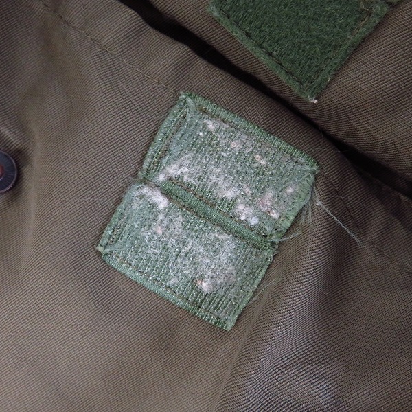 実際に弊社で買取させて頂いたHUNTING WORLD/ハンティングワールド コットン ミリタリージャケット カーキ/42の画像 7枚目