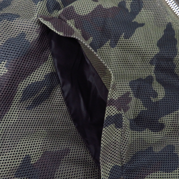 実際に弊社で買取させて頂いたGIVENCHY/ジバンシィ メッシュパーカー 迷彩/カモフラ 46の画像 7枚目